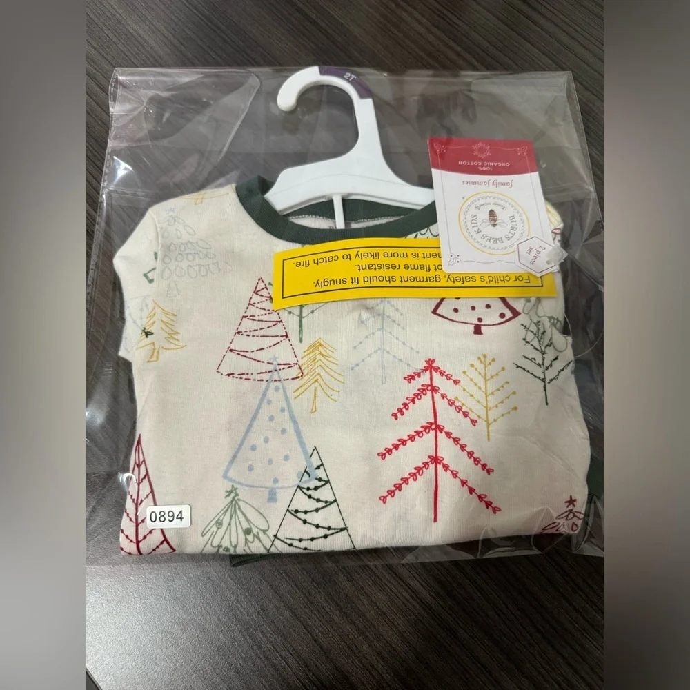 Burts Bees nwt burts